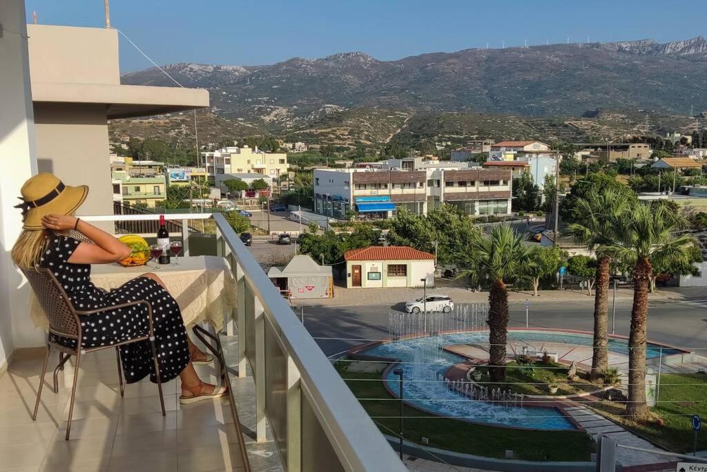 Apartment 95 M2, Center Of Sitia, Wifi, 350M Beach Exteriör bild
