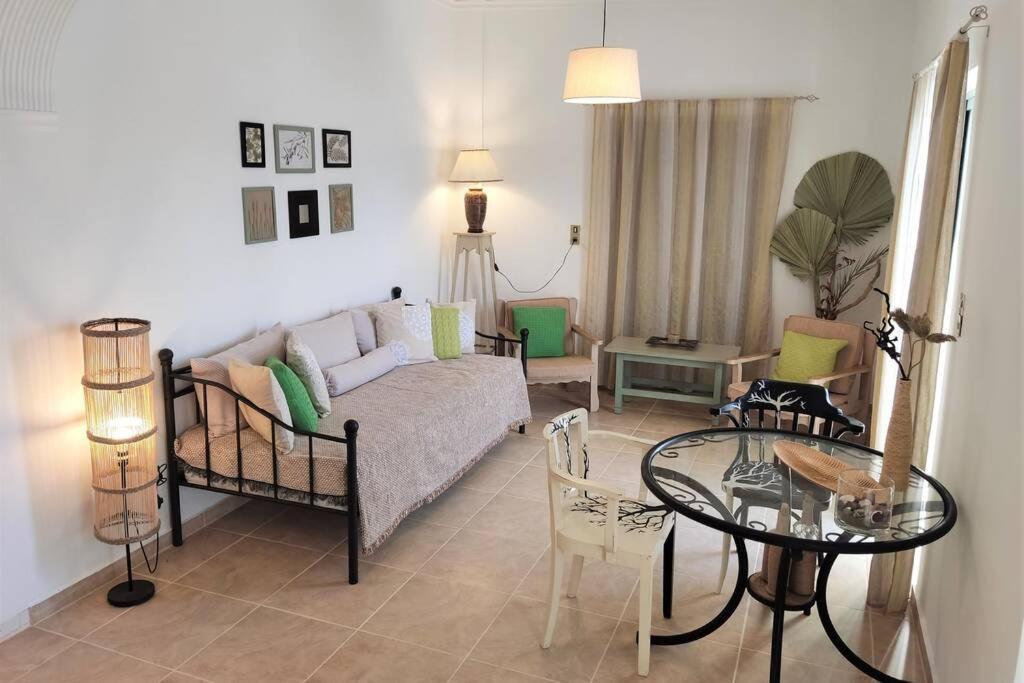 Apartment 95 M2, Center Of Sitia, Wifi, 350M Beach Exteriör bild