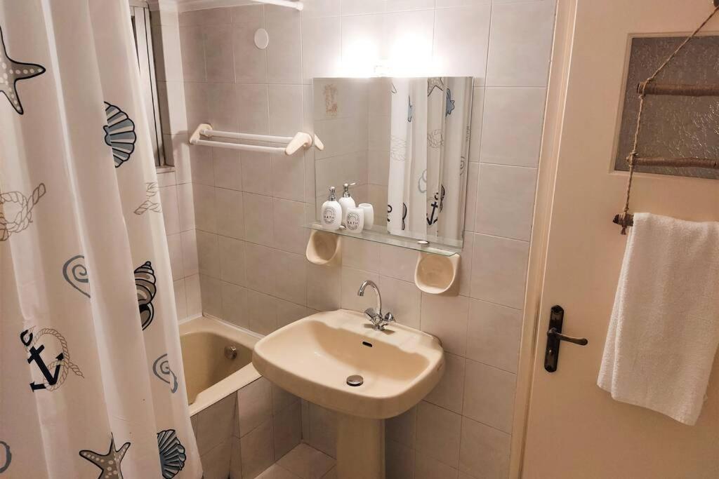 Apartment 95 M2, Center Of Sitia, Wifi, 350M Beach Exteriör bild